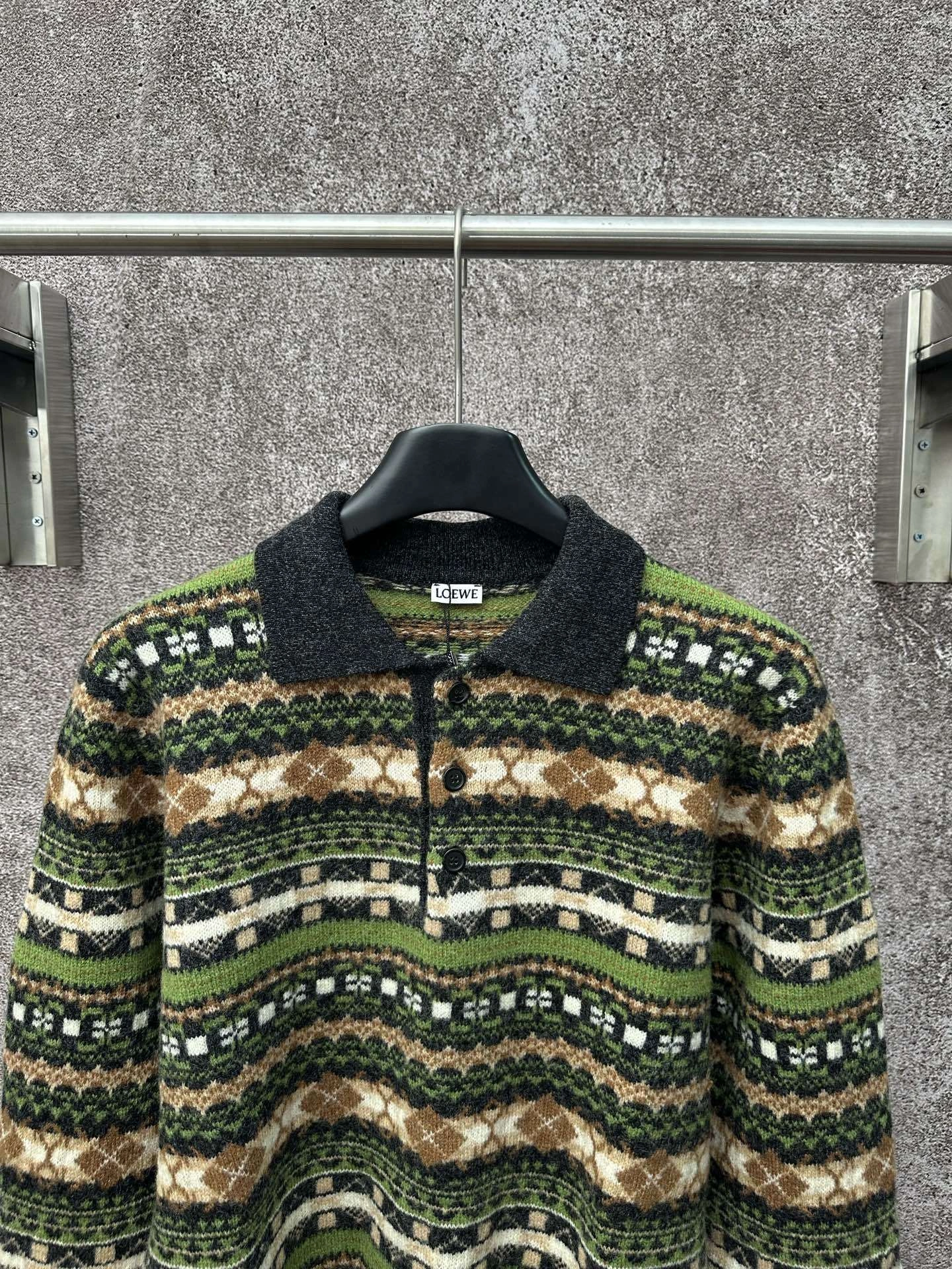 &wg.luxury-- 8o5w5 wool item: E-F431J1705